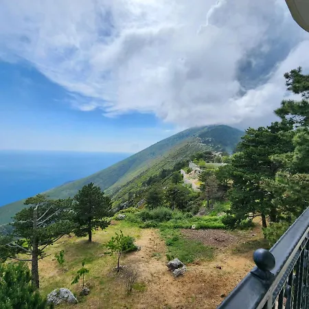 Llogora Dervishaliu Szálloda Llogarai Nemzeti Park