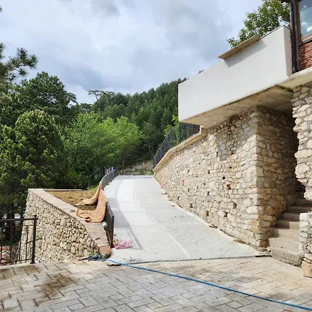 호텔 Llogora Dervishaliu Llogara National Park