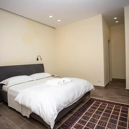 Llogora Dervishaliu 호텔 Llogara National Park