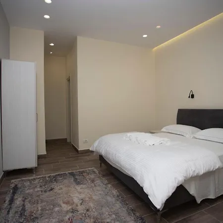 호텔 Llogora Dervishaliu