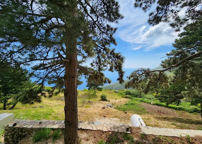 Llogora Dervishaliu Hotel